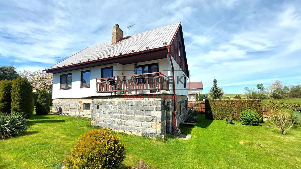 Prodej rodinného domu 126 m², pozemek 598 m²